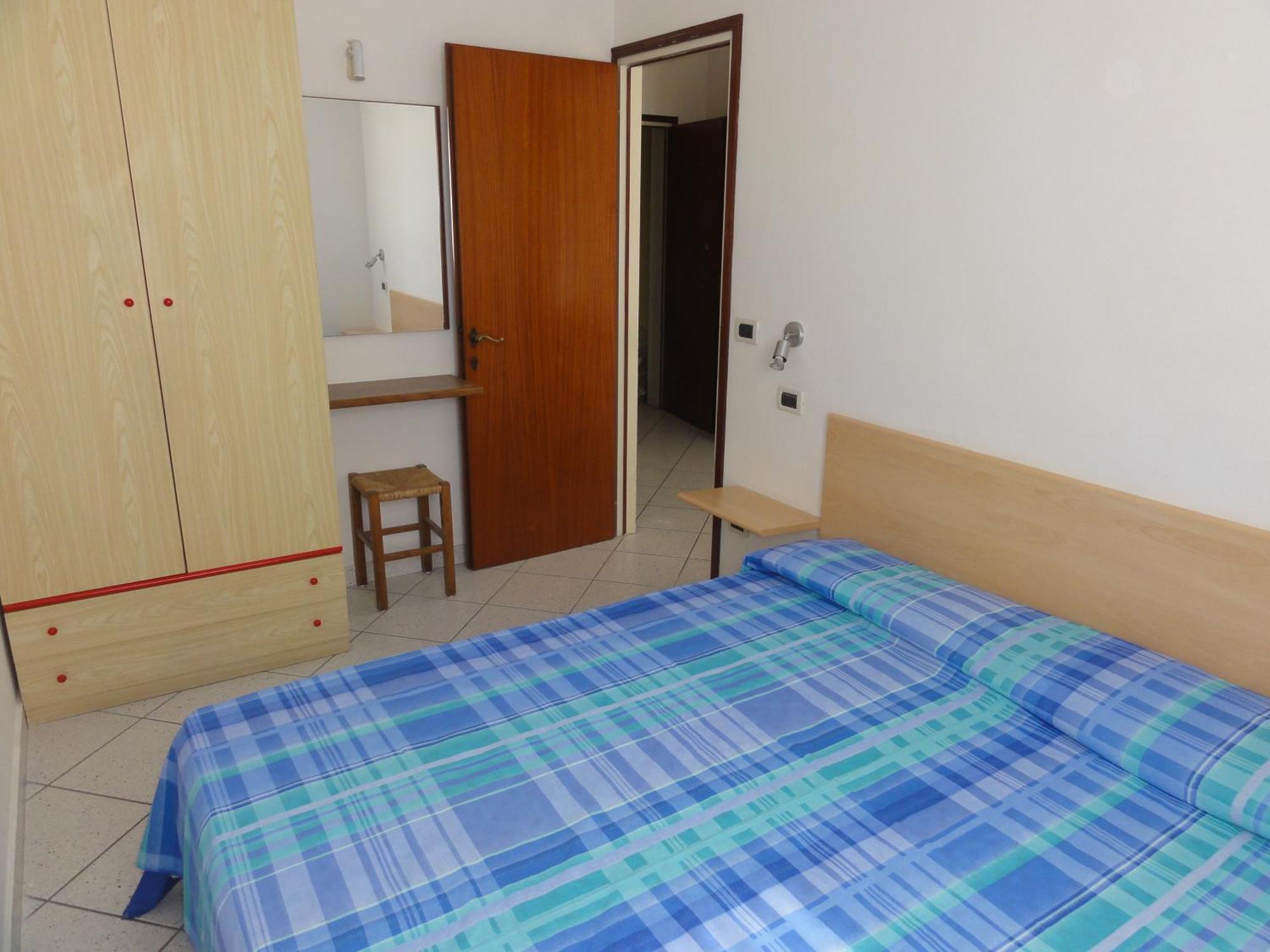 Ivana - Appartamenti Bibione Zimmer foto